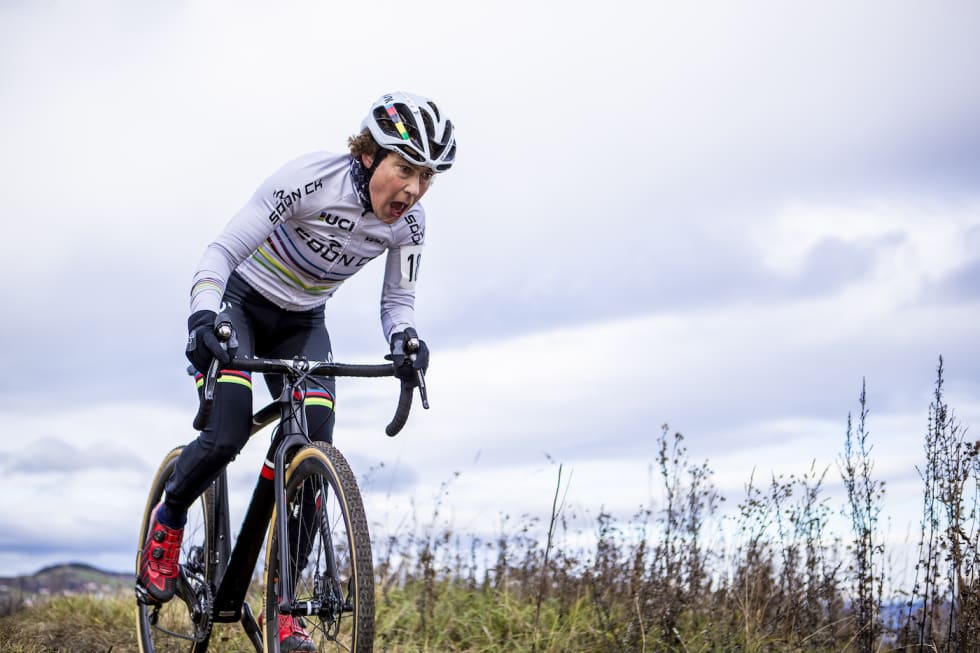 TETT: På lørdagens Norgescupåpning på Gjøvik slet Gjertrud Bø med astmaproblemer, og bestemte seg for å stå over EM i Nederland. Foto: Pål Westgaard Gjertrud Bø NC 1 Foto: Pål Westgaard 1400x933