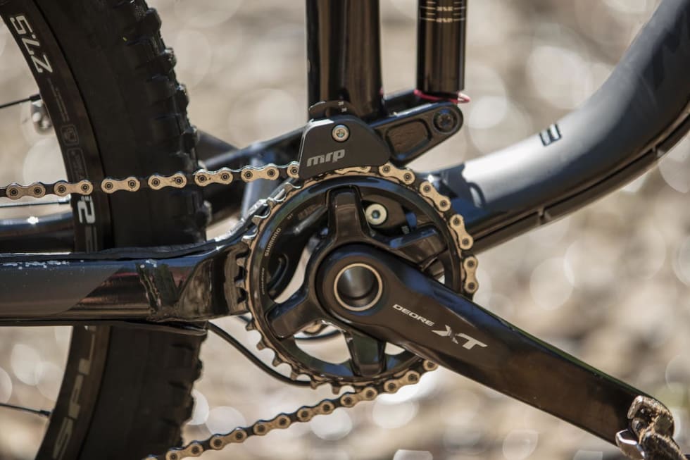 FIN PAKKE: Gjennomprøvde, solide komponenter på One-Sixty 7000. Shimano XT er brukt på både drivverk og bremser. Foto: Kristoffer Kippernes Merida 4 - 1400x933