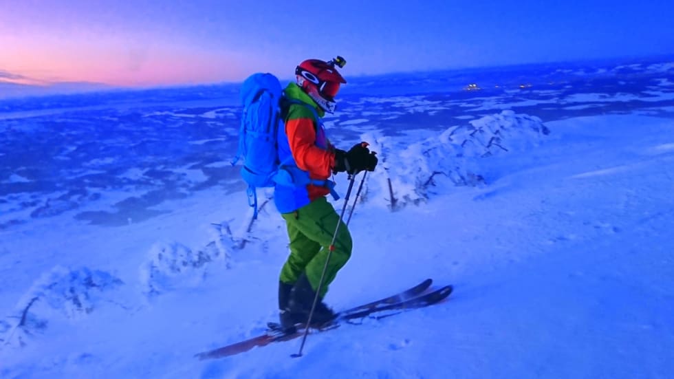 Hårskallen med sine 735 meter over havet i all sin vinterprakt var en glimrende læringsarena. Foto: Tommy Aslaksen Blåtimen Tommy Aslaksen 1200x675