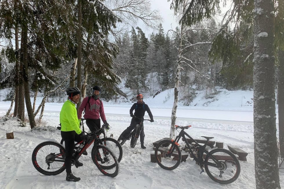 Pause ved Syverudtjern. Foto: Trond Dyrnes