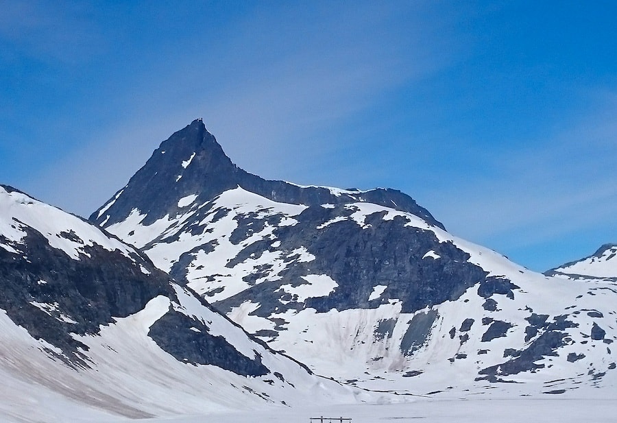 falketind2