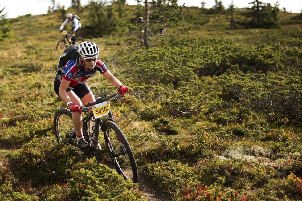 VELFUNGERENDE TAKTIKK: Kristin Aamodt spilte kortene riktig, og var raskest av samtlige kvinner i Ultrabirken. (foto: Kristoffer H. Kippernes) _IPP6085