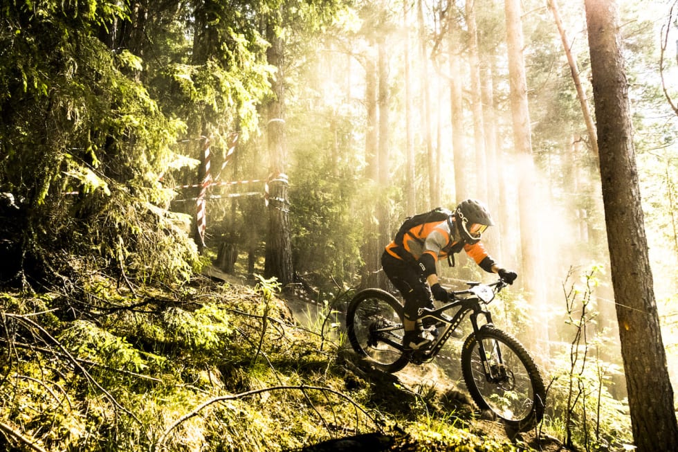 Thomas Rambekk Henriksen. Foto: Snorre Veggan Thomas Rambekk Henriksen - nesbyen enduro - Snorre Veggan 1400x933
