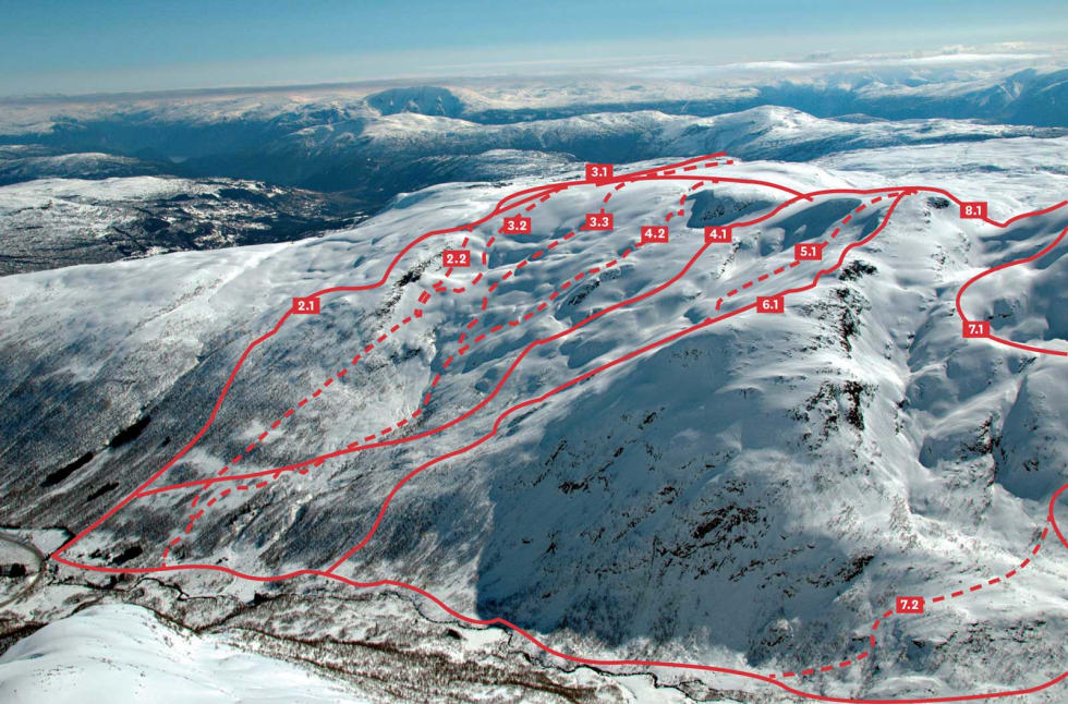 Svarteholten, Blåfjell og Nonsholten frå nordvest. / Toppturar i Sogn.
