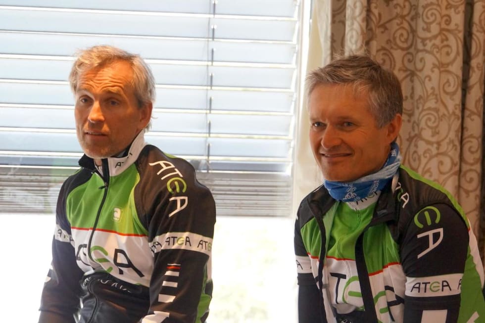 TILBAKE: Både Tronn Skjerstad (til Venstre) og Jan Olav Beitmyren fra Velo Club Zoncolan er med på rekordforsøket i 2018. Foto: Privat Tronn Skjerstad og Jan Olav Beitmyren - Foto privat 1200x800