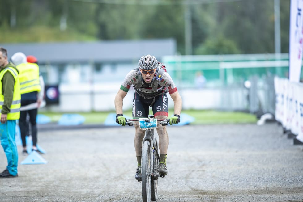 Jonas Nermoen mot mål. Foto: Pål Westgaard
