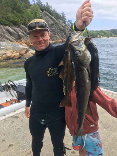 MIDDAG: Stian med torsk.