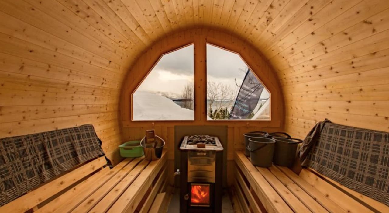 Magic Mountain lodge