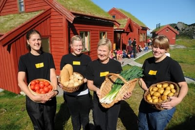 Stranddalshytta i Ryfylkeheiane. Foto: Kjell Helle-Olsen