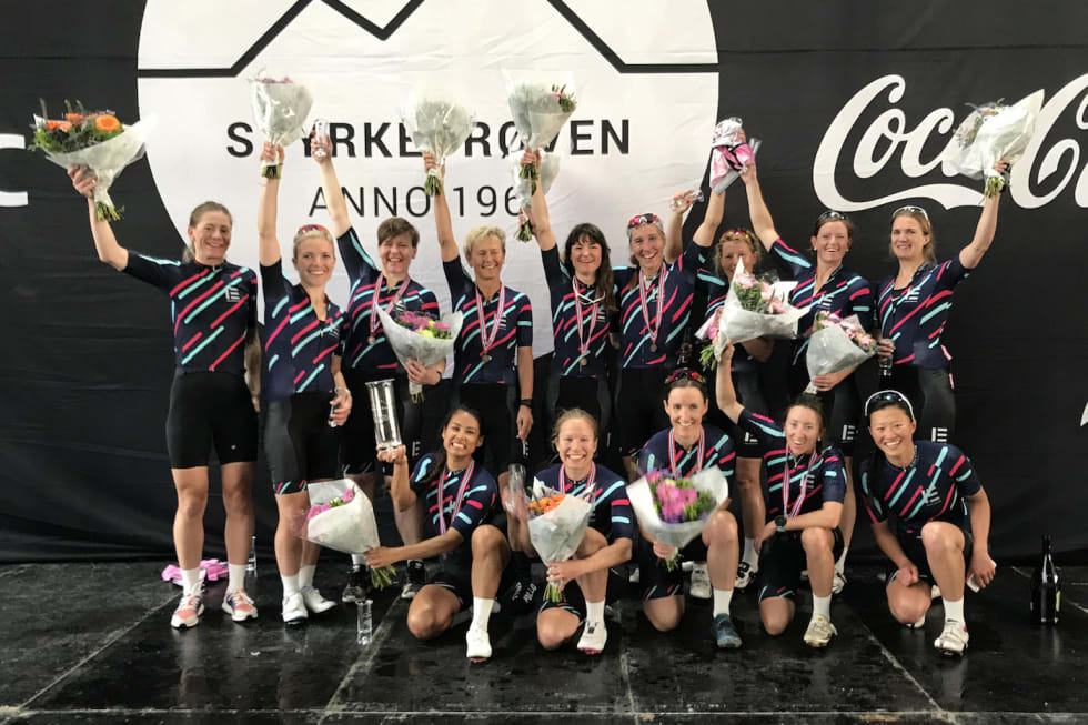 STYRKEPRØVEN: Ladies Edition Race Team knuste damerekorden på Lillehammer-Oslo i juni. Foto: Helge Langen LE Lillehammer 2017 - Helge Langen 1400x933