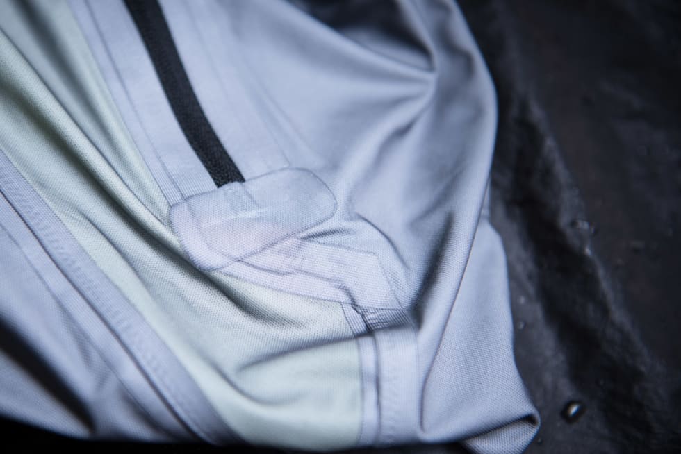OVERLEGNE: Kanskje ikke overraskende at selskapet som lager membranen Gore-Tex også er gode på sømmer. Her er det både tett og pustende.