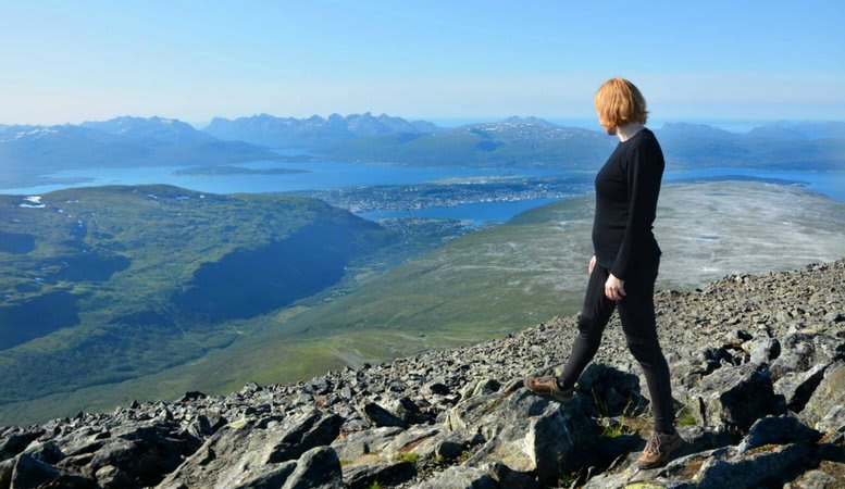 Fra toppen av Tromsdalstind.Foto: Knut Hansvold/nordnorge.com