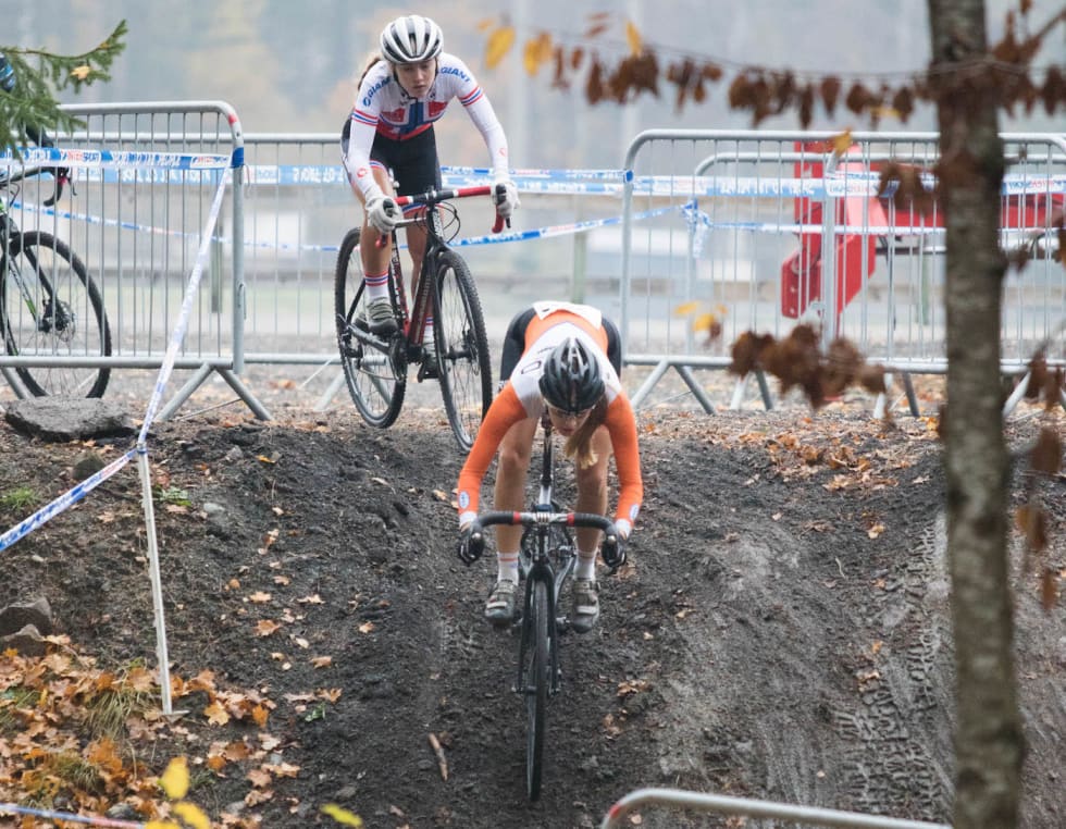 NORGESCUP: Tiril Hole Mohr leder an under Norgescuprunden i Tønsberg i fjor høst. Foto:Bengt Ove Sannes Tiril Hole Mohr - Bengt Ove Sannes 1400x