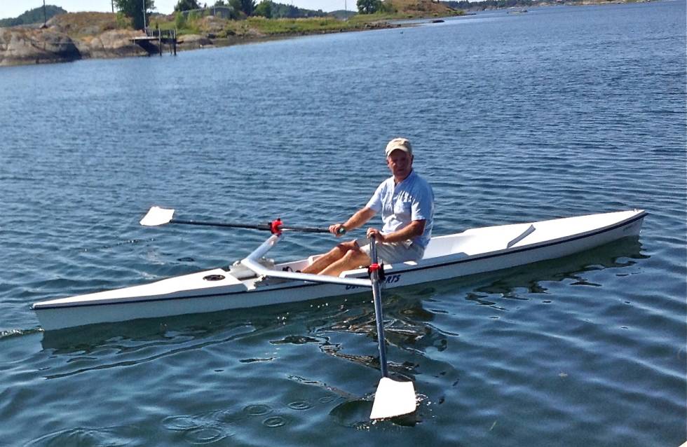 Folkebåten. For de som ønsker en robåt som både er god å ro, lett å frakte samt enkel å lagre, er Olym Sport (bildet) meget aktuell. Konkurrentene på det norske marked er først og fremst de letteste modellene fra LiteBoat og modell Yoletta fra Virus.