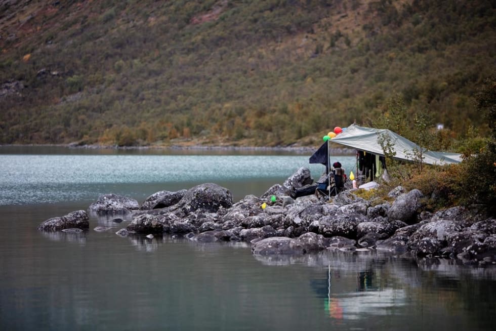 Det kan lønne seg å være tidlig ute for å sikre seg denne teltplassen. Foto: Per Finne