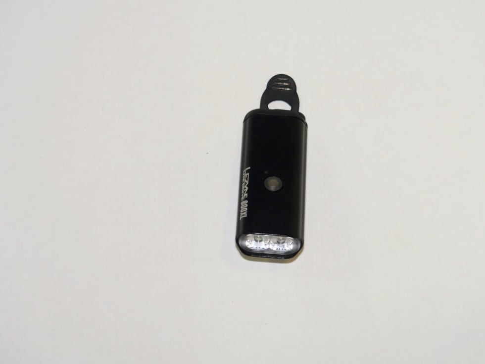 KOMPAKT: Lezyne 800 XL er solid og kompakt.