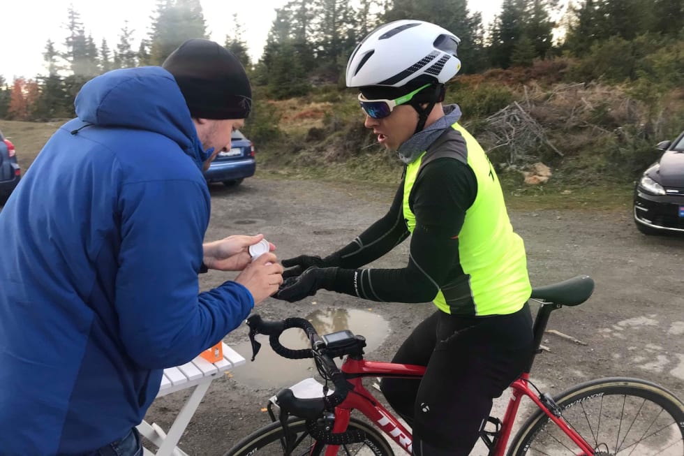 REKORD: Jonas Orset tok tilbake Norges-rekorden på 10 000 høydemeter lørdag. Foto: Stein Magnus Olafsrud Jonas Orset - Lynnebakke 10K Sept 29 2018 1 - Stein Magnus Olafsrud 1400x933
