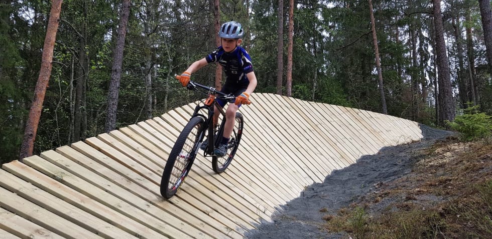 Ny wallride er en del av NM-løypa i Son. Foto: Soon CK