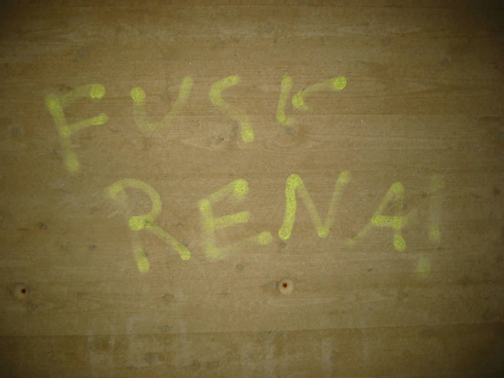"FUSK RENA!" er antageligvis en oppfordring til å jukse i starten, noe som byr på store problemer grunnet de elektroniske tidtagingsbrikkene. 112-1216_IMG