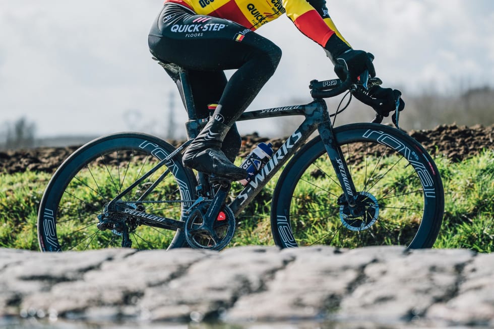 TESTING - TESTING: Yves Lampert på den spesiallakkerte utgaven Deceuninc - Quickstep etter sigende skal bruke på søndag.