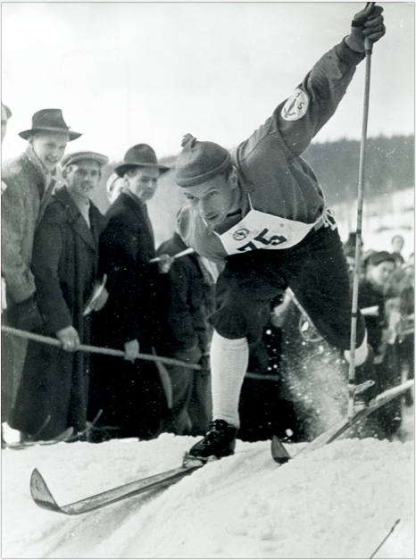 Nils Östenson vant gull på femmila i 1949. Foto: Skimuseet Skjermbilde 2013-11-21 kl. 13.03.50