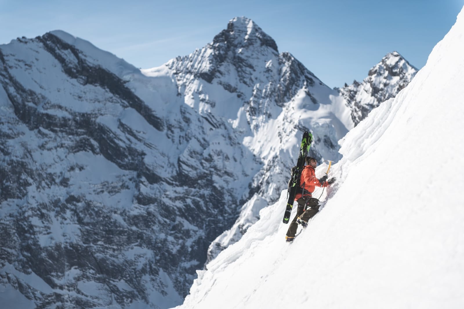 MULIGHETER: Er du ute etter bratt terreng, så er Mürren et sted du bør vurdere. Kanskje ikke helt på høyde med Chamonix, men med en brøkdel så mange sultne skikjørere.