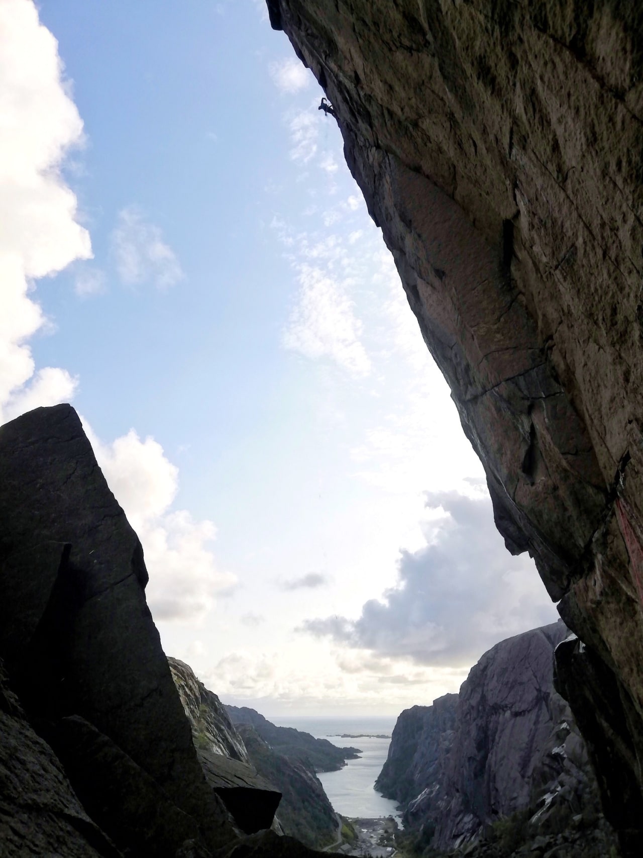 crown duel profilveggen jøssingfjord pete whittaker