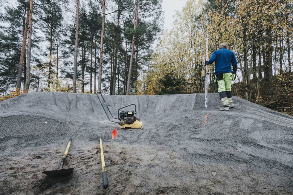 Det er Rekkje Stiutvikling som bygger den nye pumptracken i Skien. Foto: John André Moldestad Pumptrack Skien Nov 2018 - John Andre Moldestad 1400x933