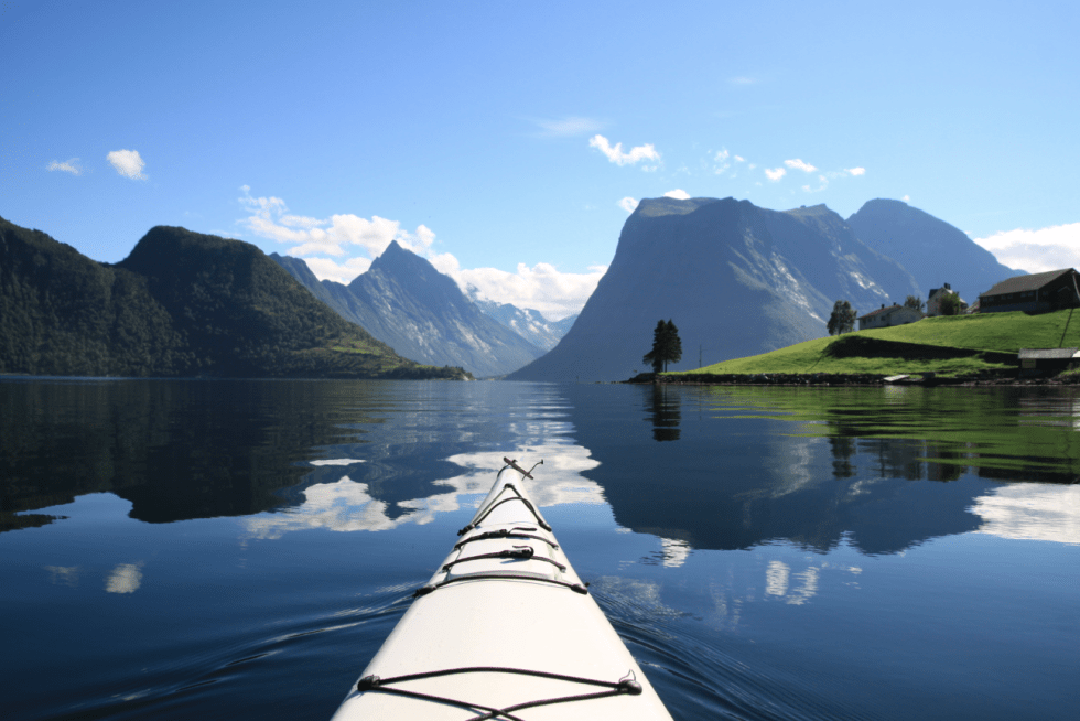 UNIK PLASS: Sunnmøres ultimate eventyr blir hevdet å være konseptet «Hjørundfjorden rundt». FOTO: Arild Eidset