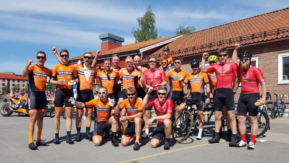 SEIER: Det var god stemning i Kjekkas-leiren etter målgang på Nordmarka Rundt. Foto: Kjekkas Kjekkas - Ullensaker CK - Nordmarka Rundt 2018 - Foto Kjekkas 1400x789