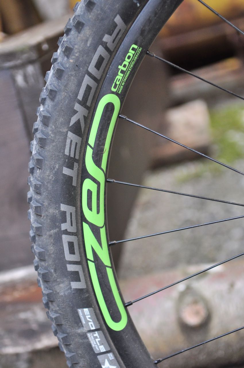 EGENPRODUKSJON: Cannondale gjør som flere andre produsenter og produserer nå sine egne hjul. CZero-hjulene på Habit 1 veier 1600 gram og har 23mm innvendig felgbredde.