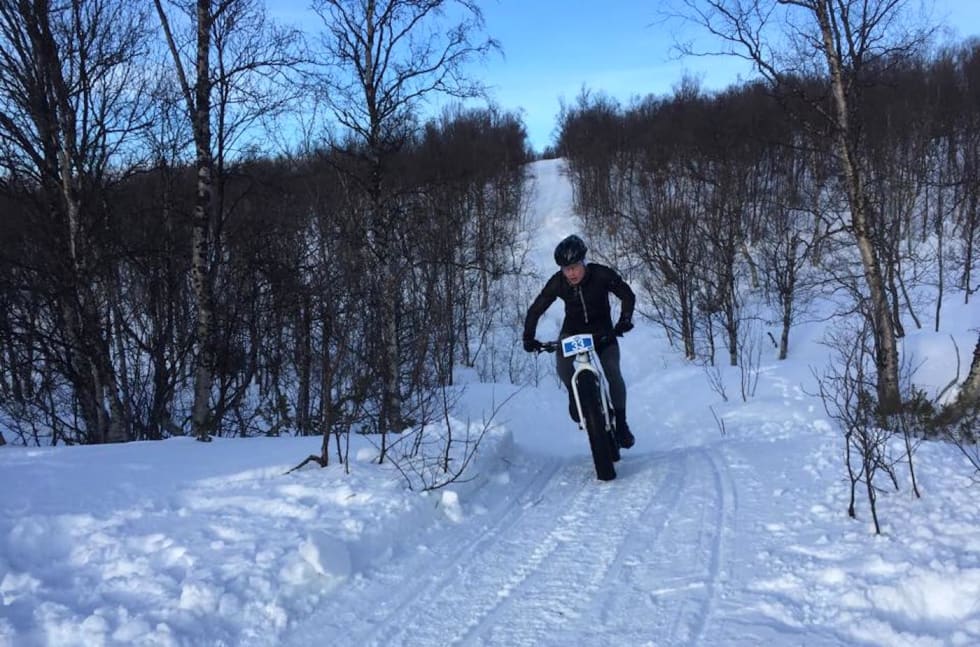 DANIEL LEIRBAKKEN var førstemann i mål på Skaidi Fatbike 2015. Foto: Arrangøren Daniel Leirbakken - Skaidi Fatbike 2015 - Foto Arrangøren