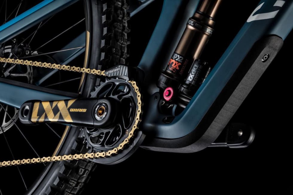 BESKYTTET: Canyon leverer Strive med robust beskytter under underrøret.