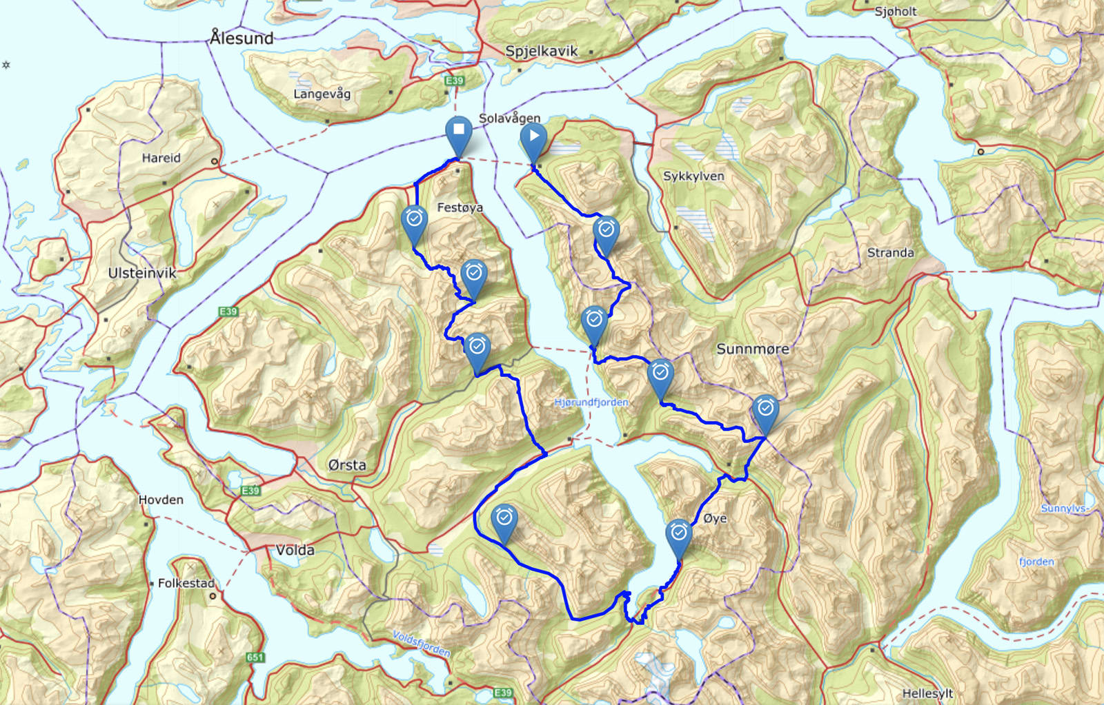 Her ser du ruta de har valgt å løpe, for å få med seg så mye terreng som mulig. Kart: Kartverket