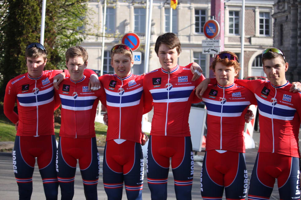 LANDSLAGET: Disse syklet Paris-Roubaix Junior for Norge. Foto: NCF Juniorlandslaget Paris Roubaix Junior 2017 - Per Erik Mæhlum NCF 1400x933