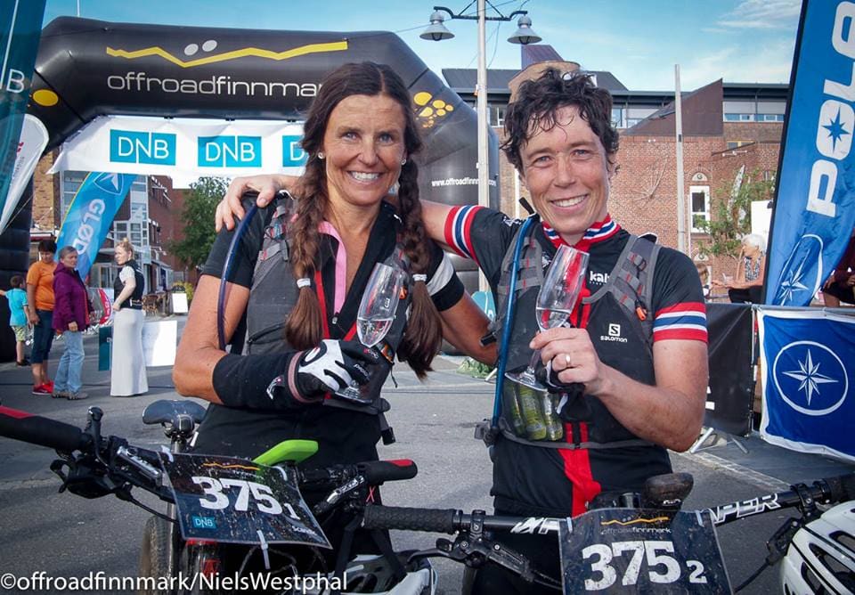 Gunn Hilleren og Camilla Hott fra Råholt CK er tilbake etter mer i år og stiller i OF300. Foto: Offroad Finnmark Gunn Hilleren - Camilla Hott - OF300 kvinner - Foto Niels Westphahl