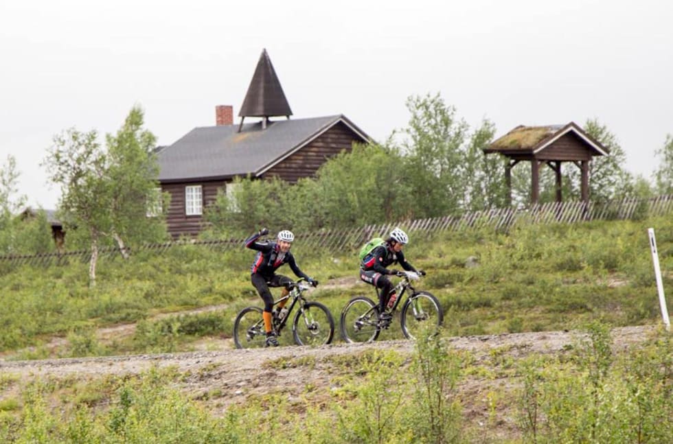 Linda Treseng og Jørn Kandola vant OF700 mix i 2015. De håper å forsvare seieren i år, men vet det er mange som har trent mer enn dem. Foto: Claus Jørstad Treseng Kandola OF700 2015 - Foto Claus Jørstad 1400x924