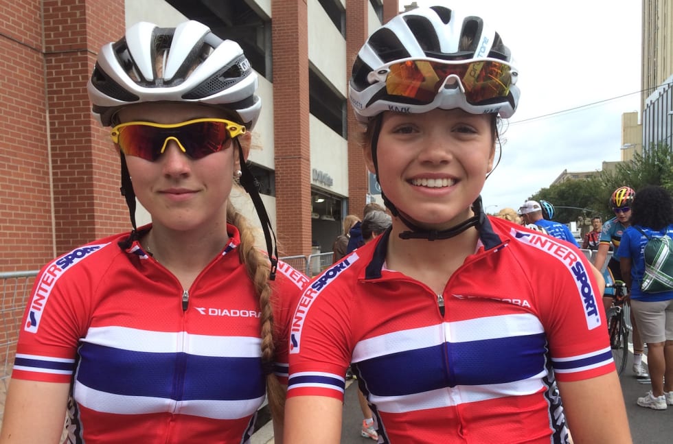 MESTERSKAPSVETERANER: Ingvild Gåskjenn (til venstre) og Susanne Andersen etter VM-fellesstarten i fjor. Foto: NCF Susanne Andersen - Ingvild Gåskjenn - VM 2015 - NCF