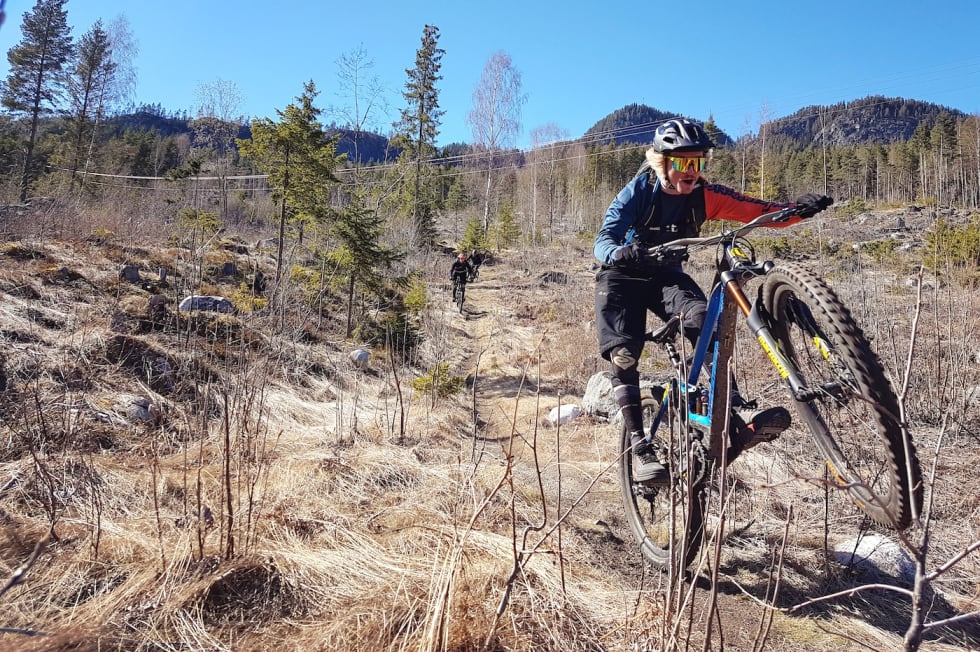 Anders Veland i fri utfoldelse på Nesbyen Trail Camp. Foto: Preben Nøkleby Anders Veland på Trail Camp 2017 - Preben Nøkleby 1400x933