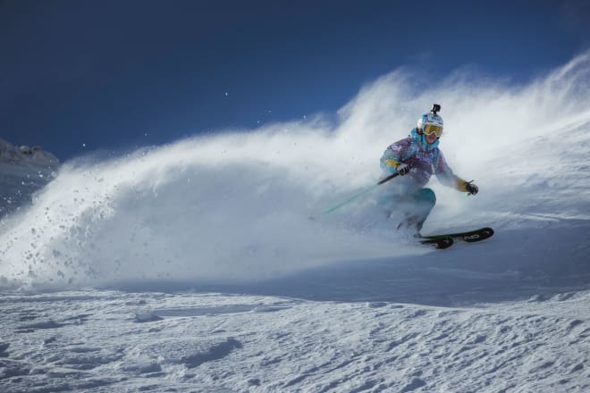 INN TIL SEIER: Hedvig Wessel i ferd med å kjøre inn til seier i Fieberbrunn. Foto: Jeremy Bernard