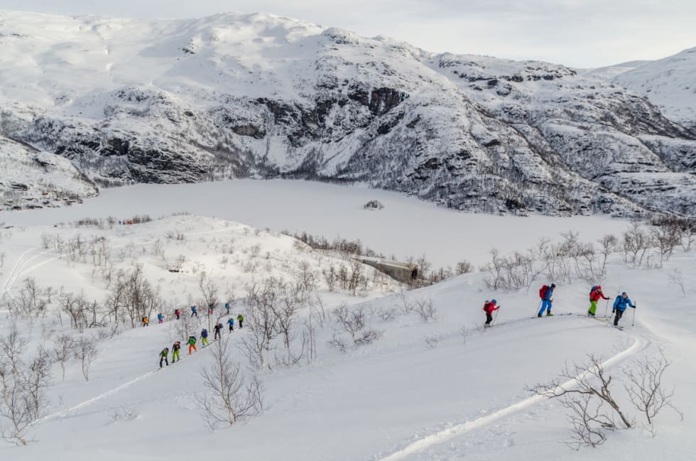 Variert terreng gir gode muligheter til å trene på teknikk så vel som fjellsikkerhet. Foto: Ivrig vatnahalsen 2017 4 - IVRIG