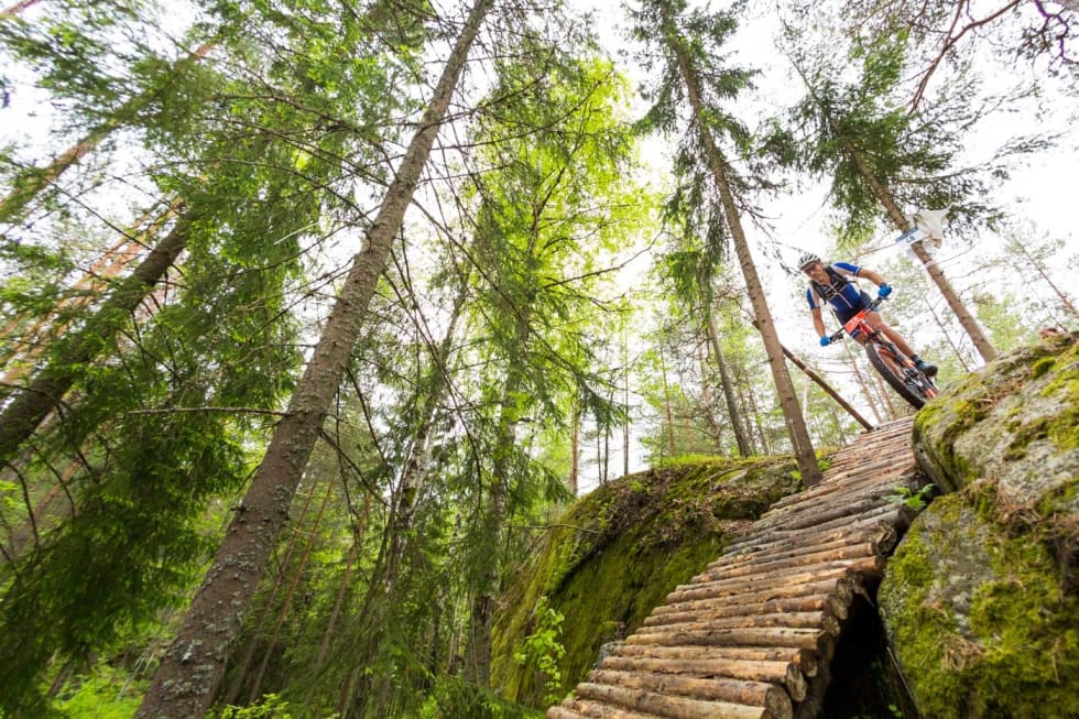 Det er mye terreng i Terrengsykkelrittet, og en del tekniske elementer i løypa, men ikke verre enn at de fleste kommer gjennom med litt øvelse i forkant. Foto: Snorre Veggan Trebru TSR Snorre Veggan