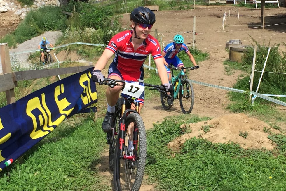 Jørgen Anmarkrud kom på 18.plasss i juniorklassen. Foto: Eddy Knudsen Storsæter Jørgen Anmarkrud - EM XCO 2018 - Eddy Knudsen Storsæter 1400x933