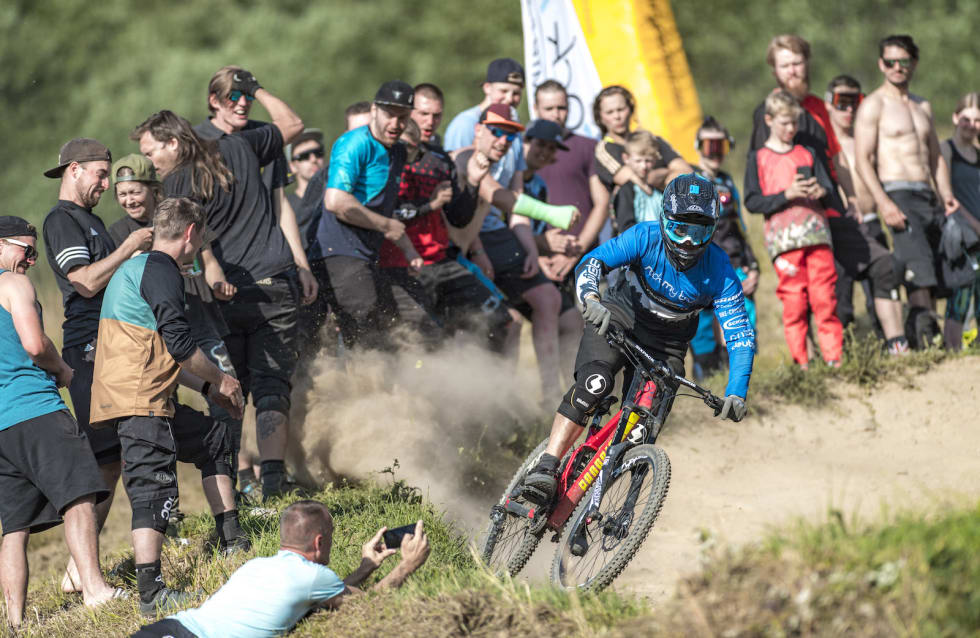 Det blir ny runde pumptrack-konkurranse i Hafjell på fredag. Her fra sesongåpningsfesten i juni. Foto: Hafejll Bike Park/Gisle Johnsen