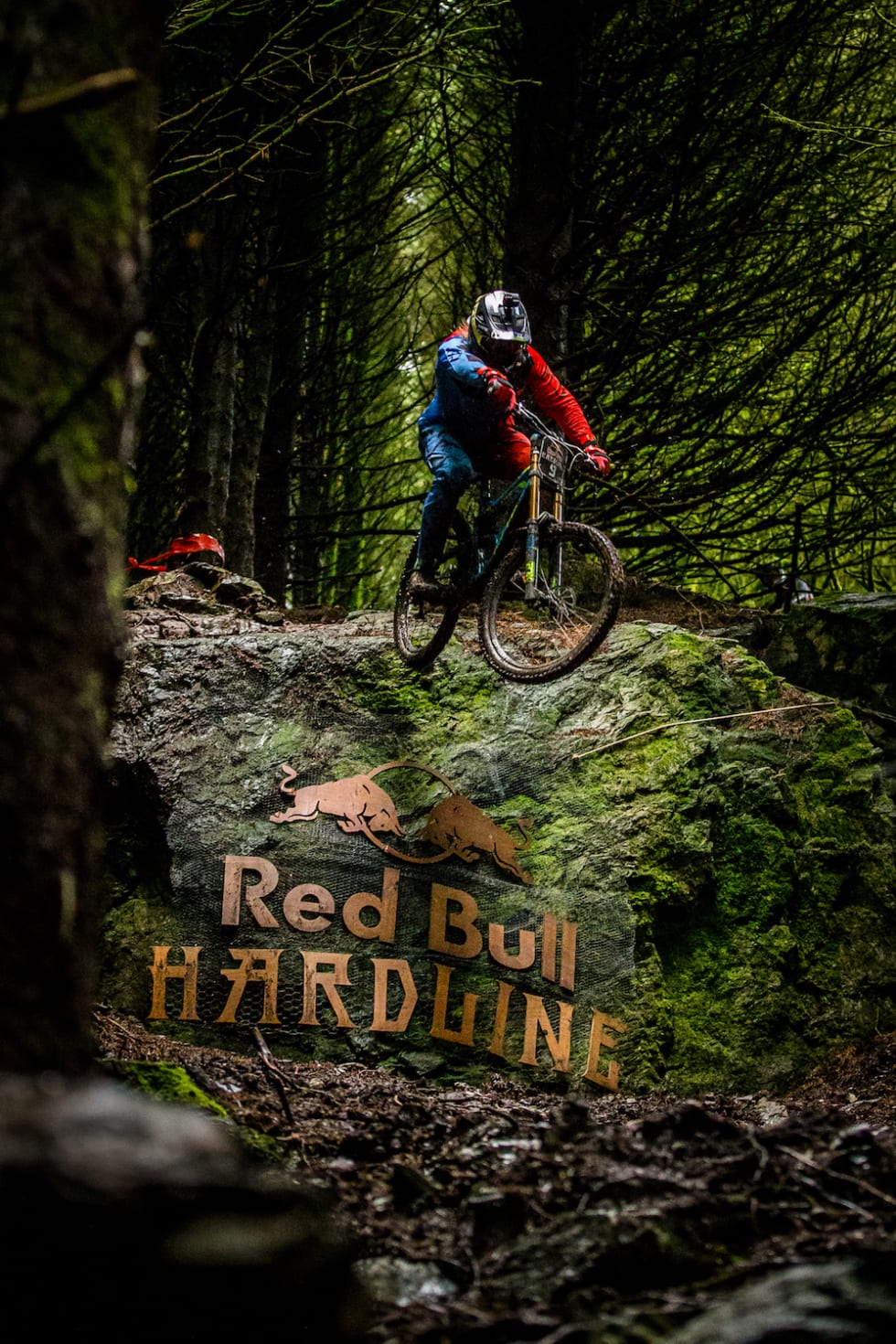 Brage Vestavik under Red Bull Hardline. Foto: Red Bull Content Pool Brage Vestavik - Red Bull Hardline 2017 - Red Bull Content Pool 1000x1500