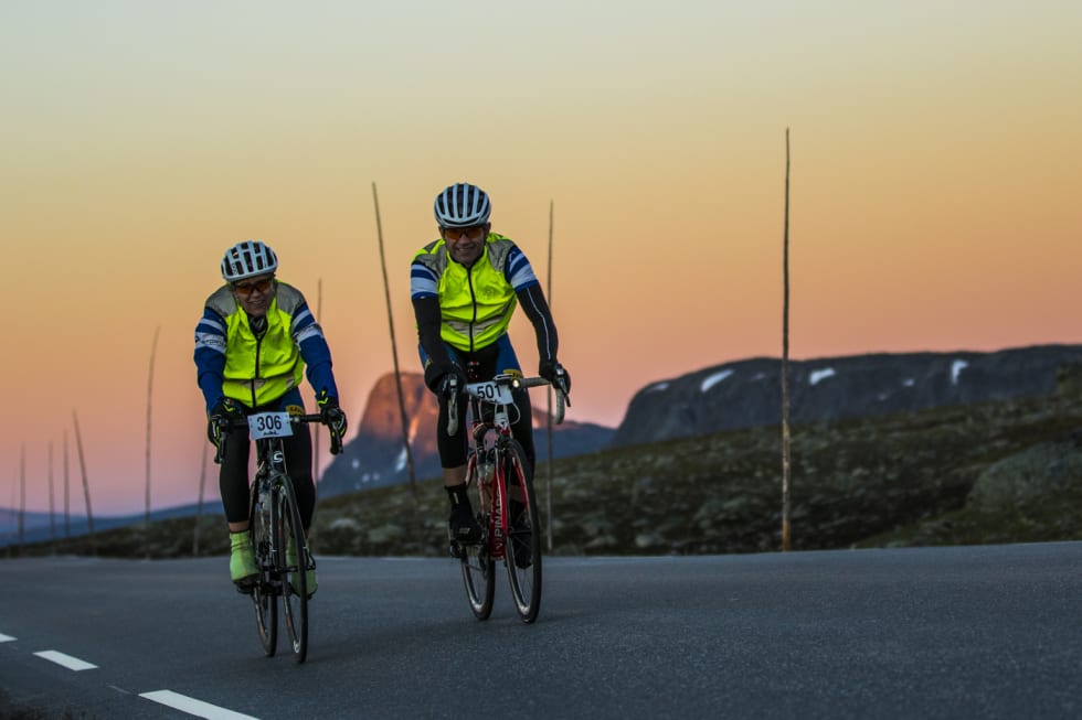 Jotunheimen Rundt 2018 Foto: Per-Eivind Syvertsen Jotunheimen Rundt 2018 Liv Johanne Wekre - Helge Wekre - Per-Eivind Syvertsen