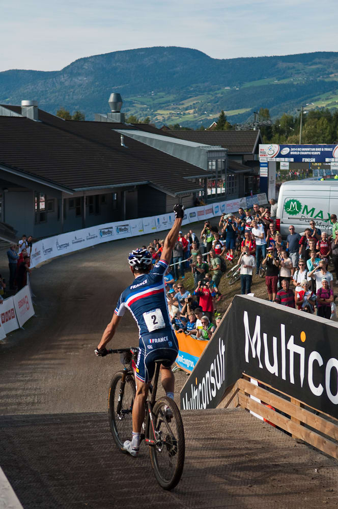 MESTERLIG: Julien Absalon viste stor klasse med fabelaktig kjøring i Hafjell. Foto: Øyvind Aas