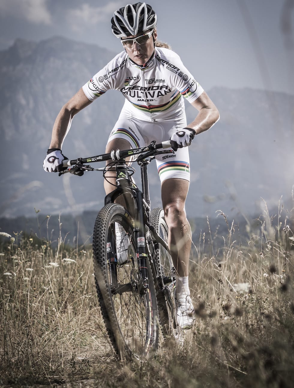 Gunn-Rita Dahle Flesjå tar minst to år til på verdenscupnivå. Foto: Multivan Merida Gunn-Rita 2016 - Multivan Merida 1000x