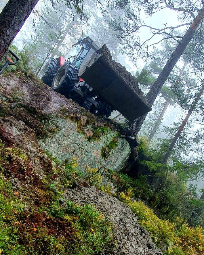 UTFORSYKLING I DRAMMEN: Stolheisen i Drammen skisenter holder åpent gjennom sommeren slik at du kan sykle så mye du vil! Foto: Stian Alexander Løvdal utforsykling i drammen