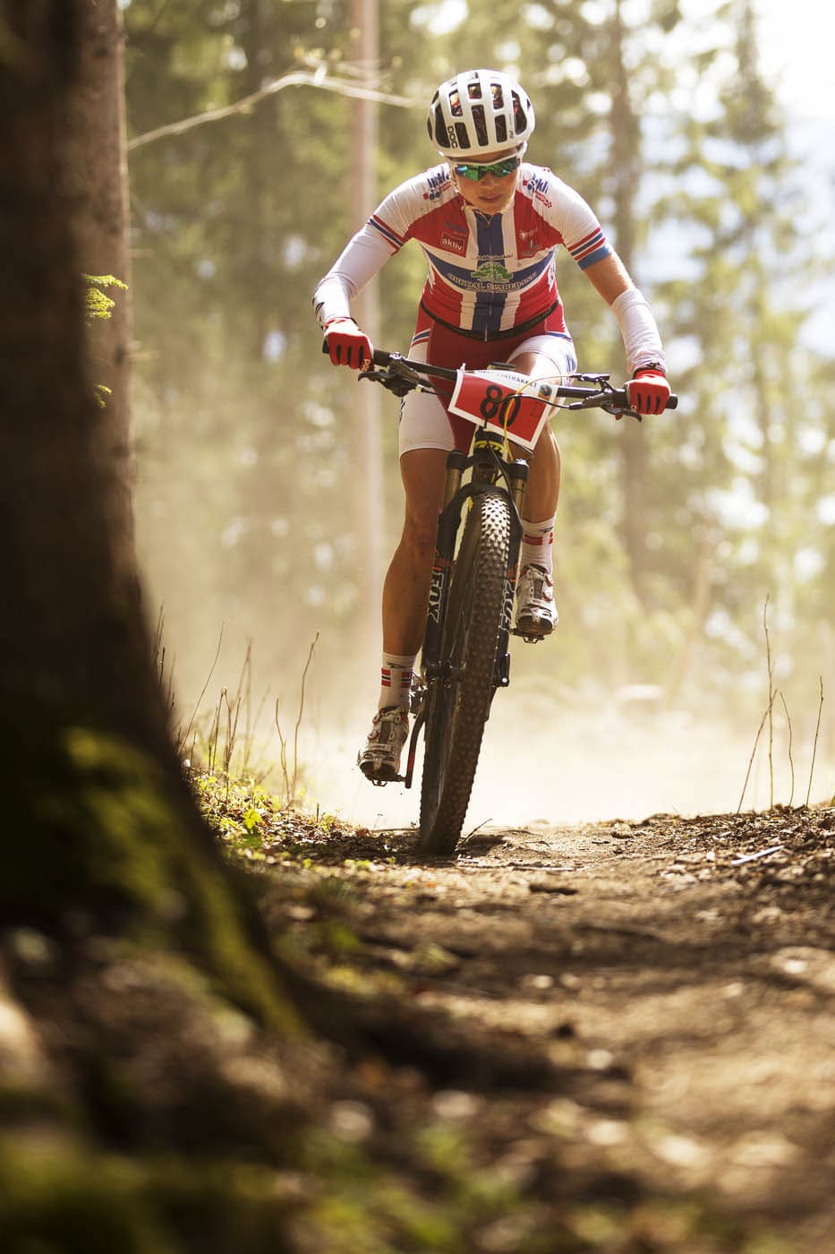 Borghild Løvset på Helgøyatråkket. Foto: Kristoffer Kippernes Løvset Helgøyatråkket 2015 - Kristoffer Kippernes